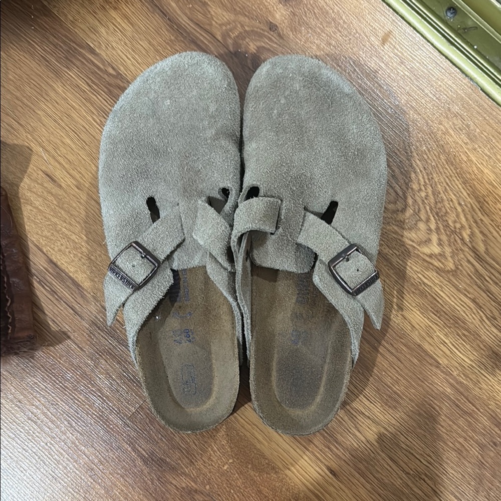 Birkenstock Suede Sandals in Olive Green